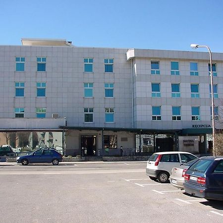 Hotel Tabor Sežana エクステリア 写真