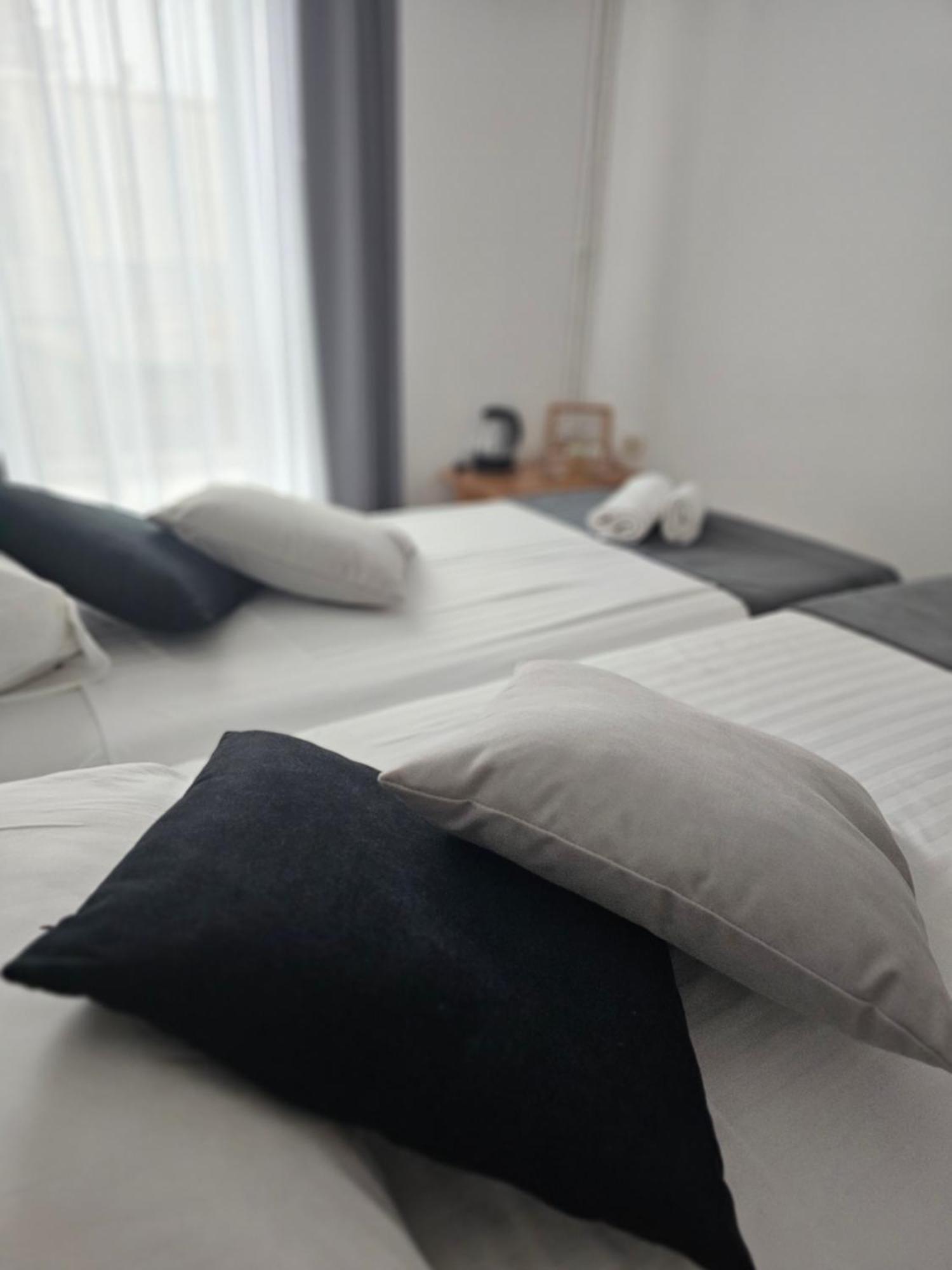 Hotel Tabor Sežana エクステリア 写真